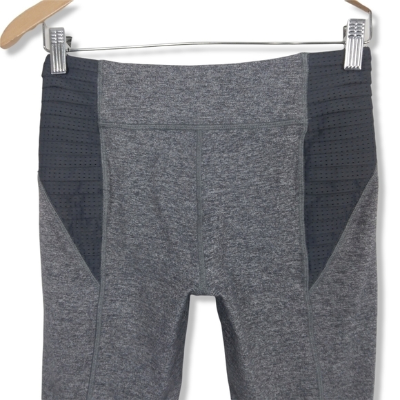Ivivva by Lululemon | Girls Active Leggings - Picture 5 of 8